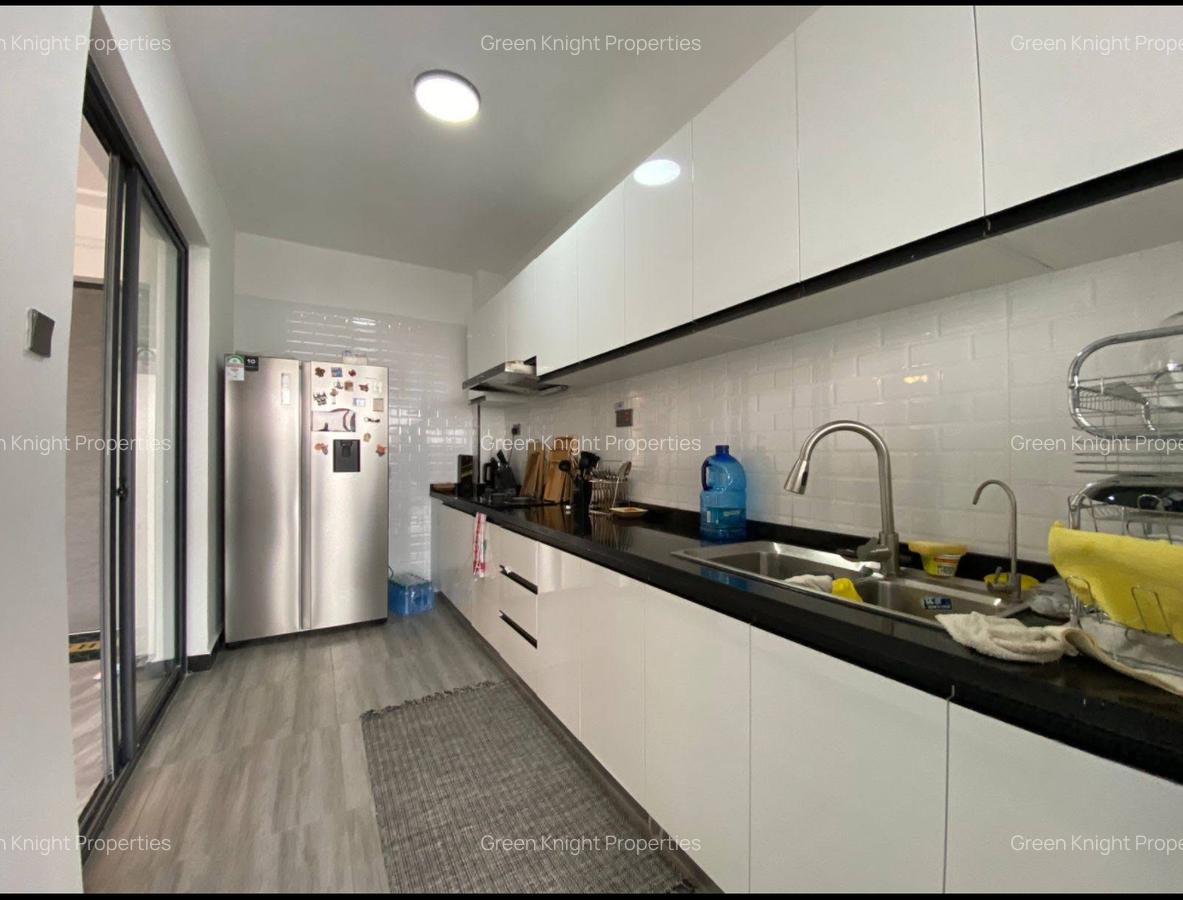 Serviced 2 Bed Apartment with En Suite in Kilimani - 4