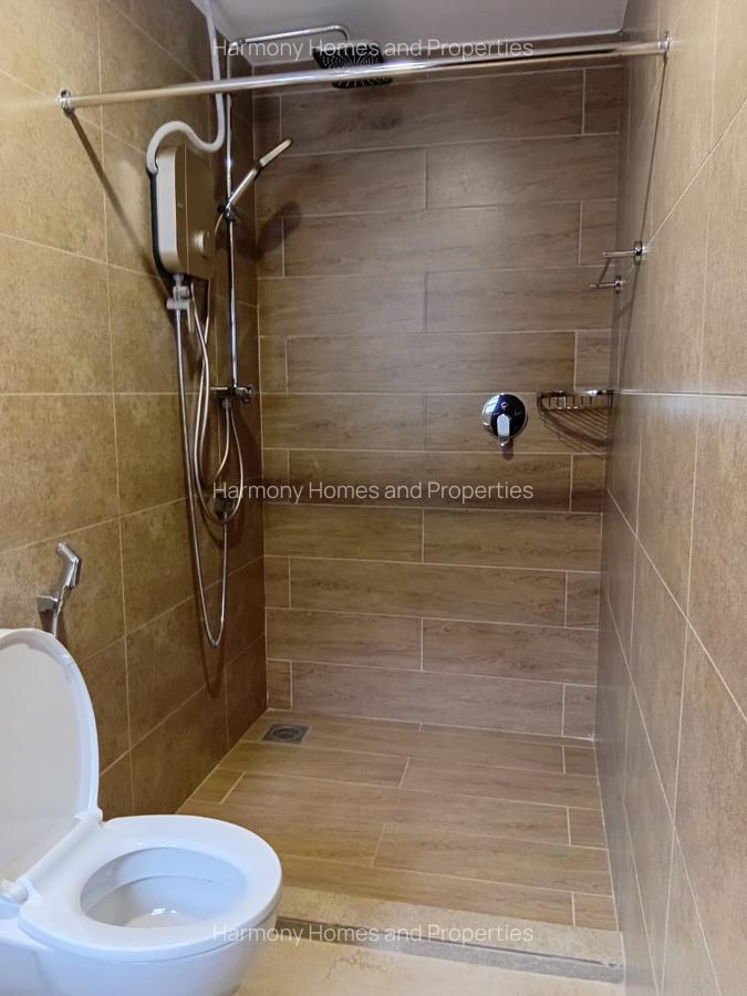 5 Bed Townhouse with En Suite at Parklands - 5