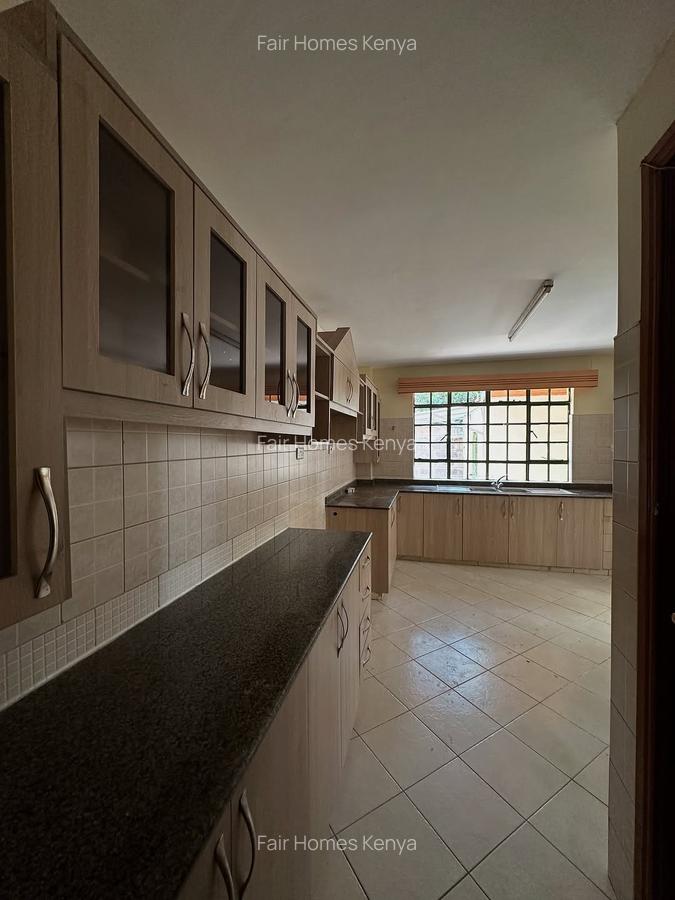 4 Bed Townhouse with En Suite at Chalbi Drive - 5