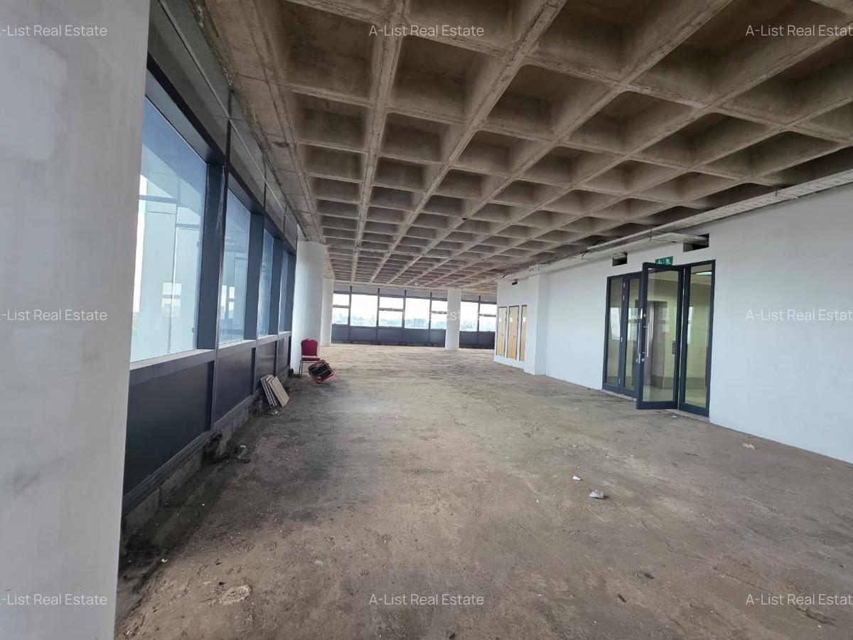 2,000 ft² Commercial Property with Service Charge Included at Mvuli Road - 3