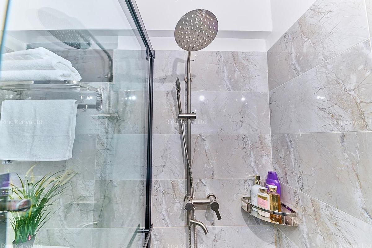 1 Bed Apartment with Swimming Pool in Valley Arcade - 13