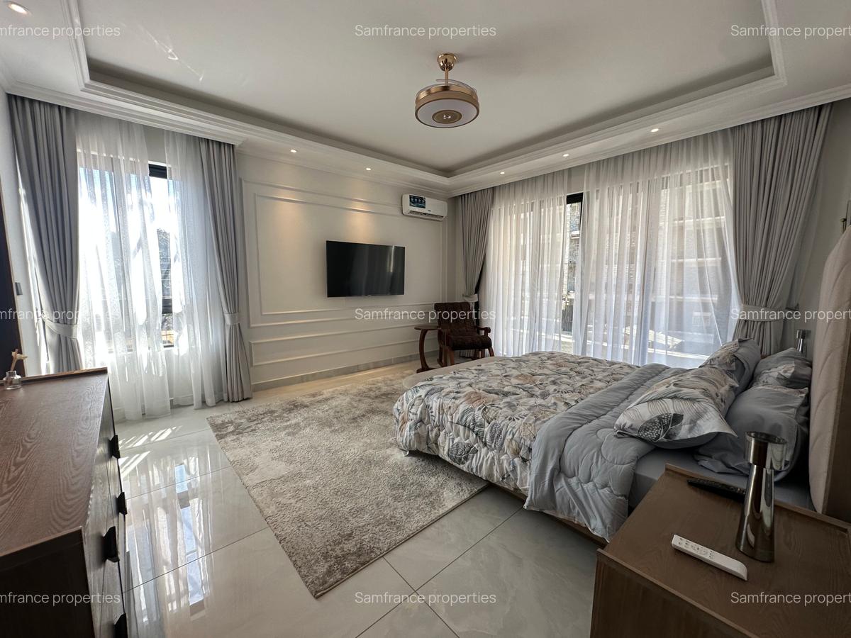 Serviced 3 Bed Apartment with En Suite at Lantana Drive - 11