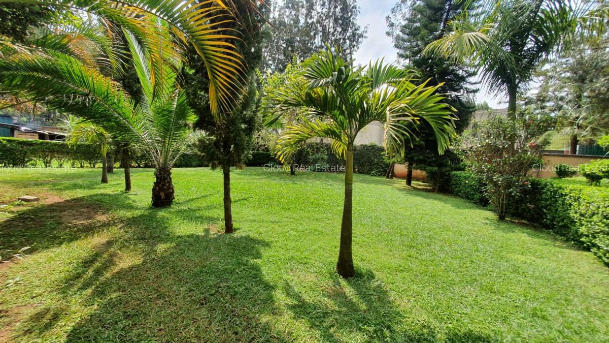 4 Bed House with En Suite in Karen - 3