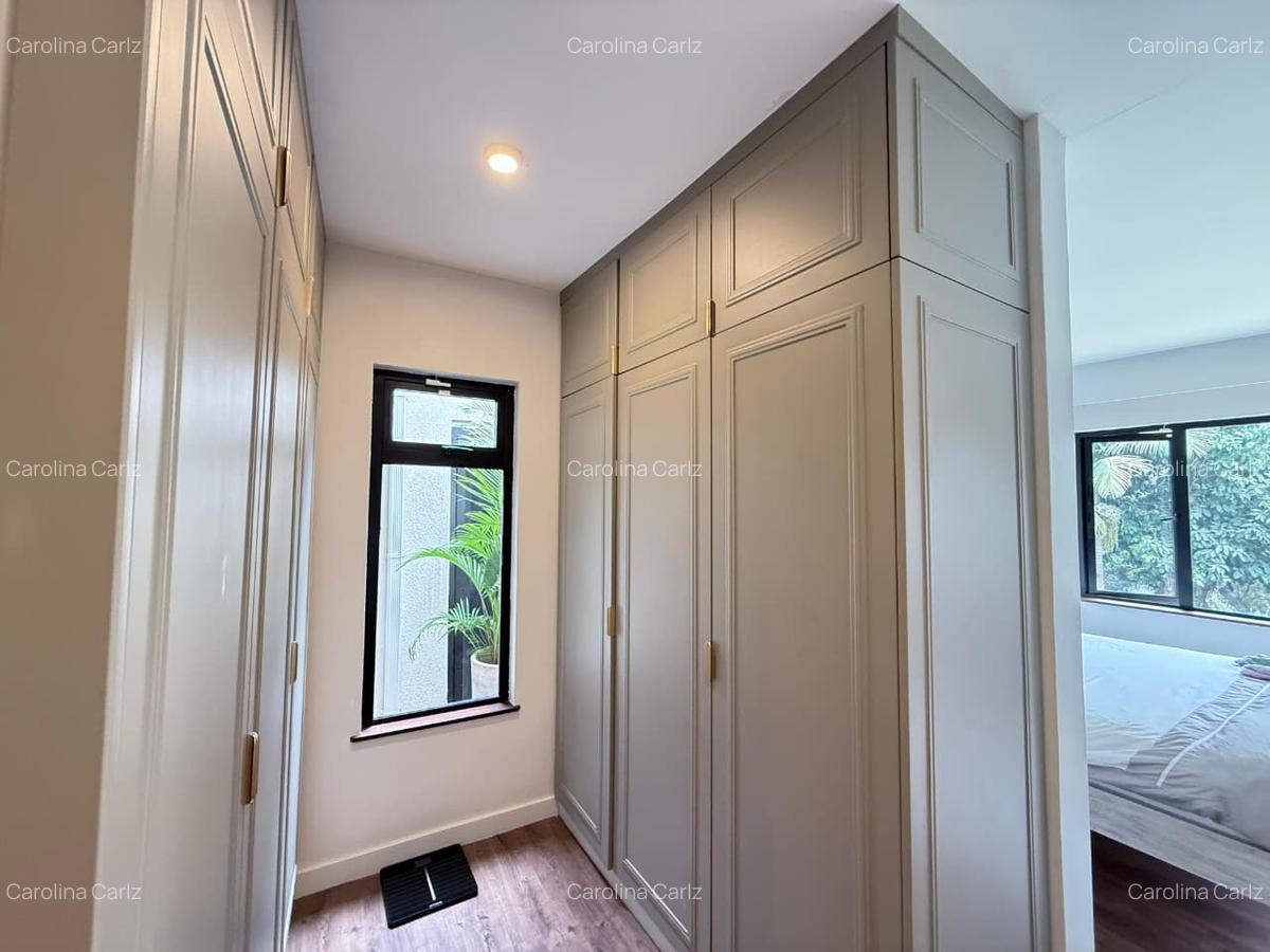 4 Bed House with En Suite at Loresho - 12