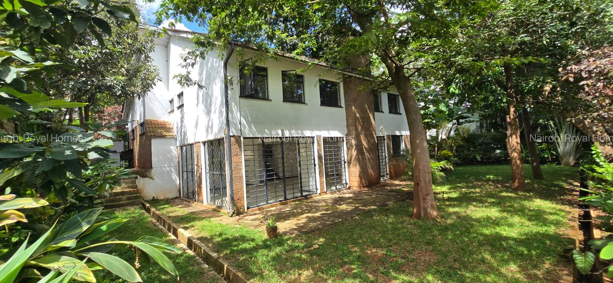 4 Bed Townhouse with En Suite at Lavington Road - 3
