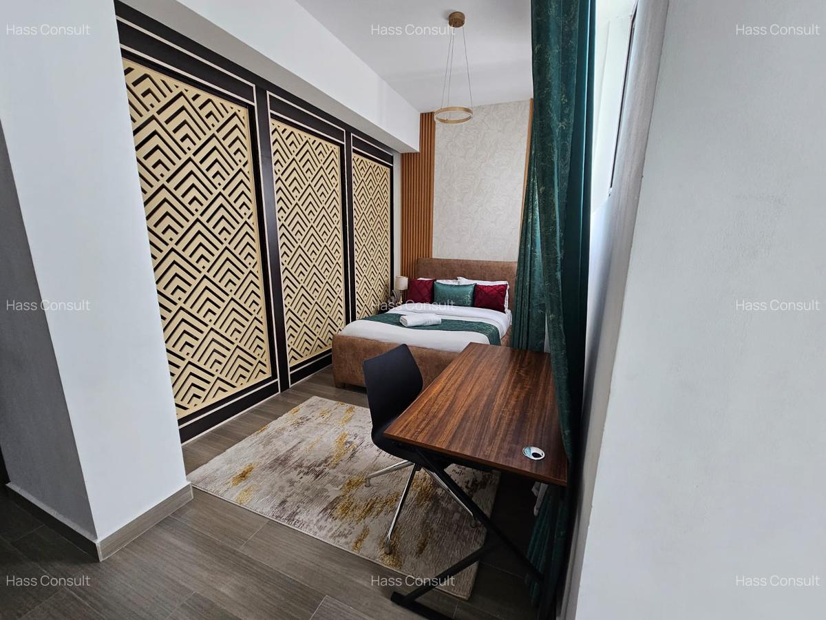 Furnished Studio Apartment with En Suite in Riverside - 5