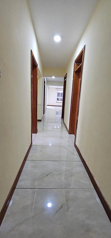 4 Bed Apartment with En Suite at General Mathenge - 2