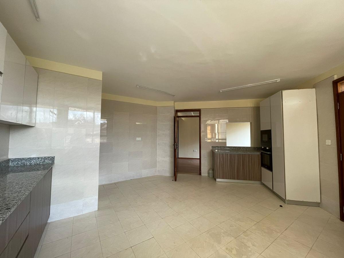 3 Bed Apartment with En Suite in Kileleshwa - 9