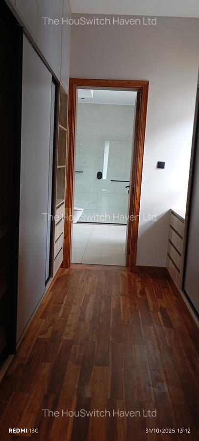 4 Bed Townhouse with En Suite in Loresho - 10
