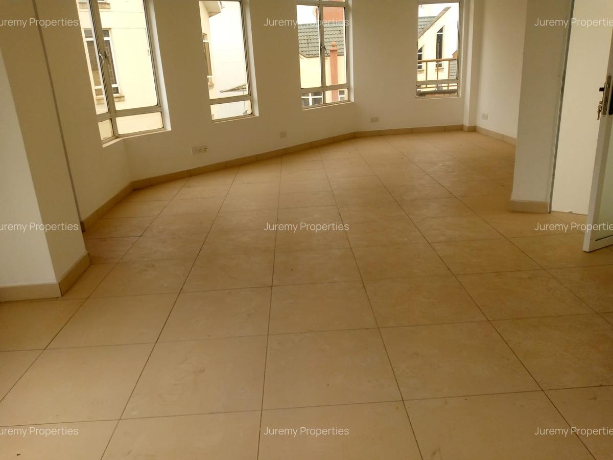 Office with Service Charge Included in Riverside - 2