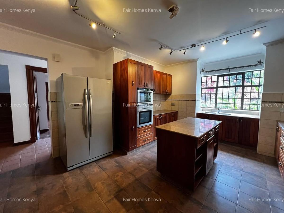 4 Bed Townhouse with En Suite at Peponi Road - 6