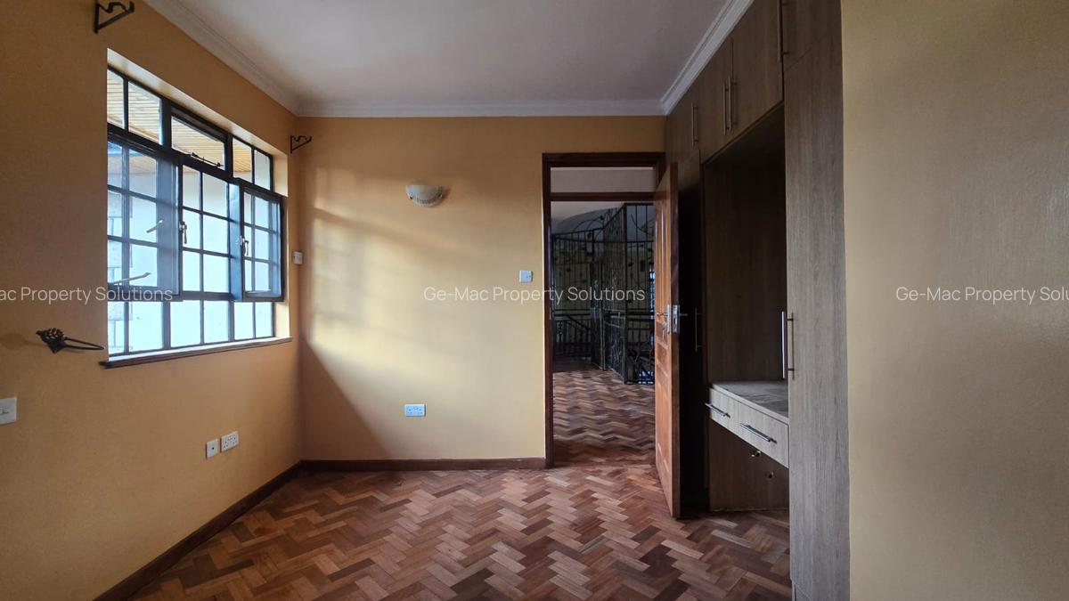 4 Bed Townhouse with En Suite in Runda - 9