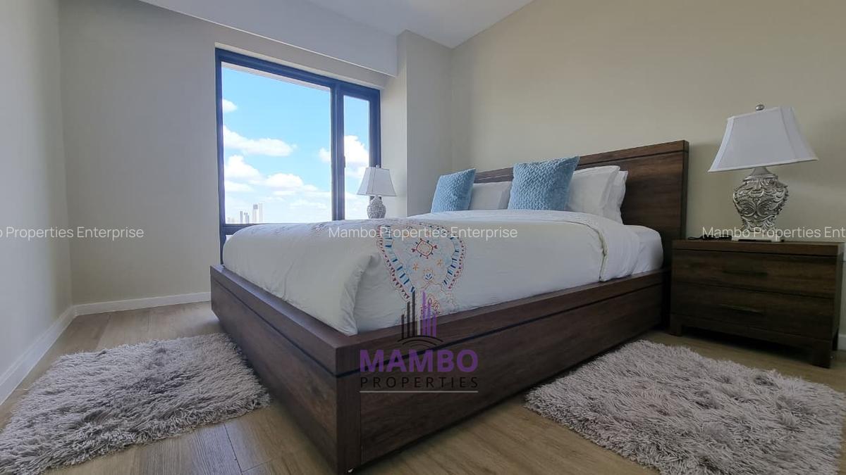 Serviced 2 Bed Apartment with En Suite at Riverside Dr - 12