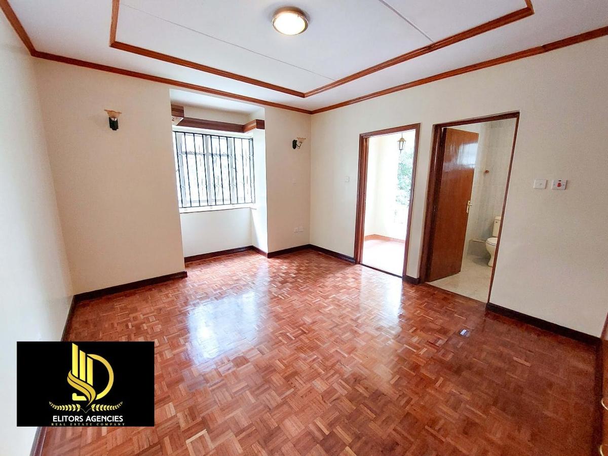 5 Bed Townhouse with En Suite at Ole Nguruone Rd - 6