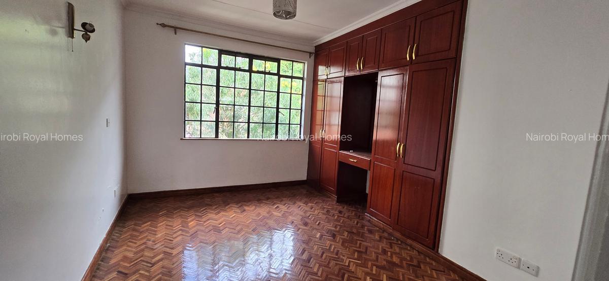 3 Bed Apartment with En Suite at Kilimani Road - 13