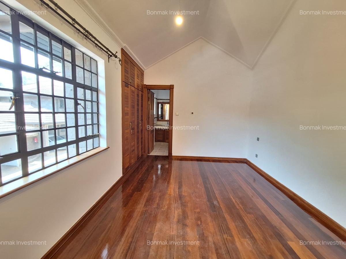 4 Bed Townhouse with En Suite at Peponi Gardens. - 13