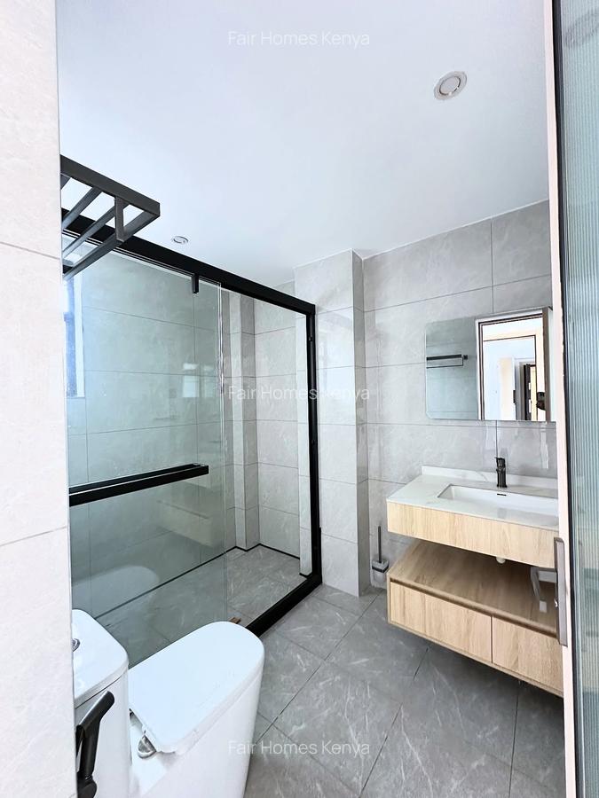 2 Bed Apartment with En Suite at Riverside Drive - 4