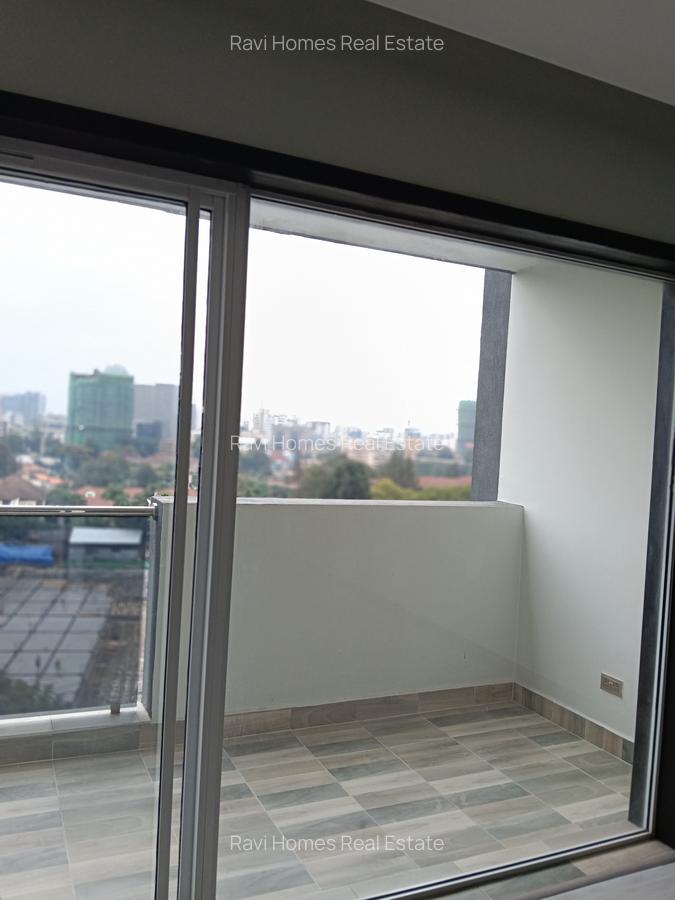 2 Bed Apartment with En Suite at Riverside Along Riverside Drive. - 12