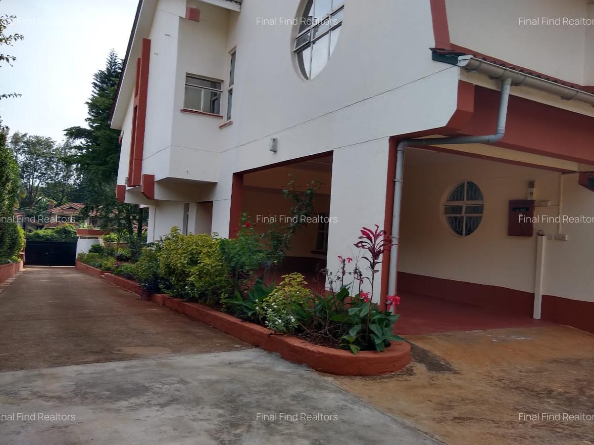 4 Bed House with Garden in Runda - 3