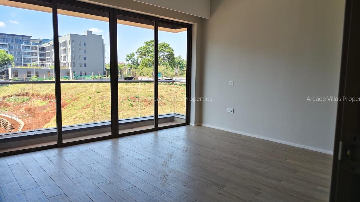 3 Bed Apartment with En Suite in Nyari - 2