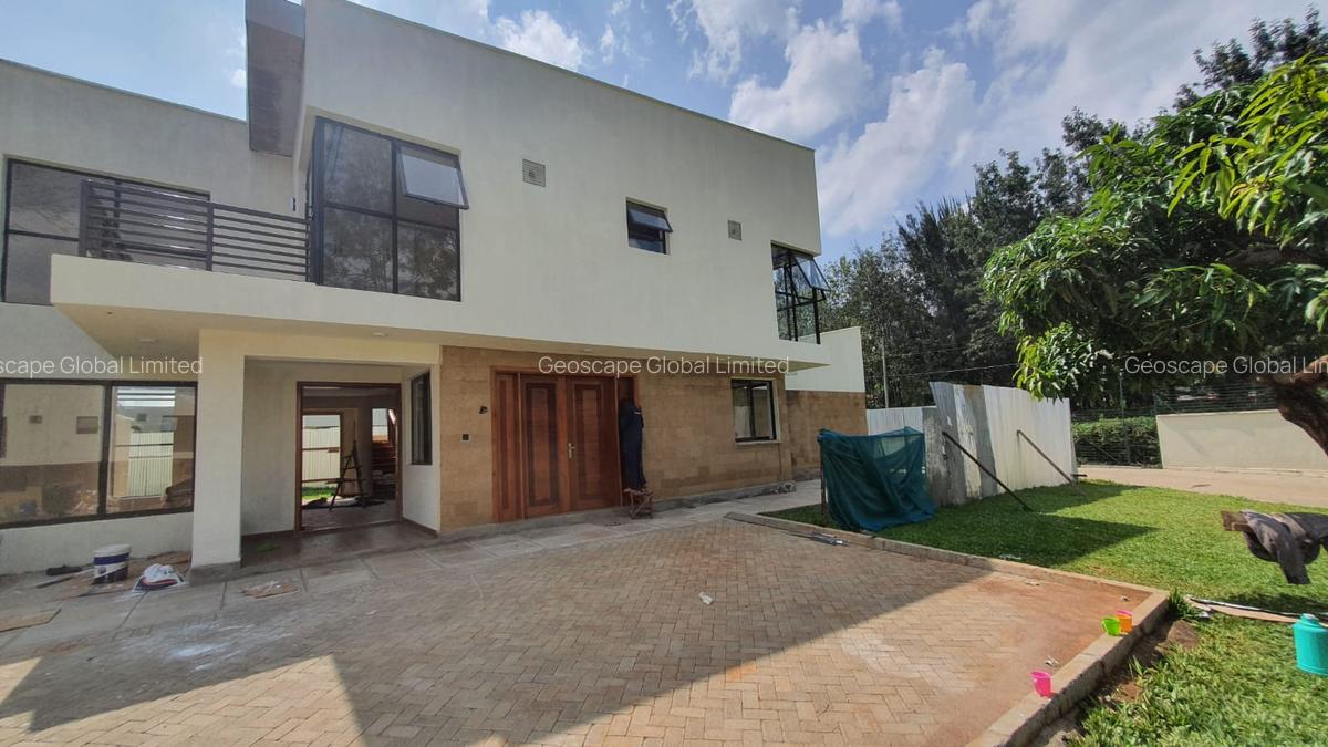 4 Bed House with En Suite in Karen - 1