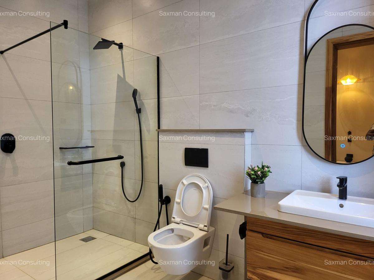 4 Bed House with En Suite in Loresho - 8