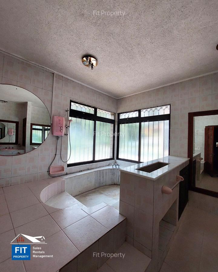 5 Bed House with En Suite in Muthaiga - 15