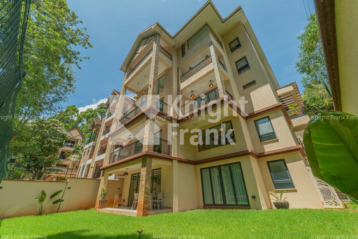 5 Bed Townhouse with En Suite in Redhill - 19