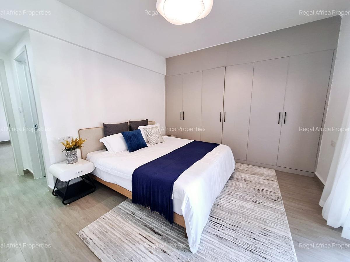 Serviced 2 Bed Apartment with En Suite in Kilimani - 5