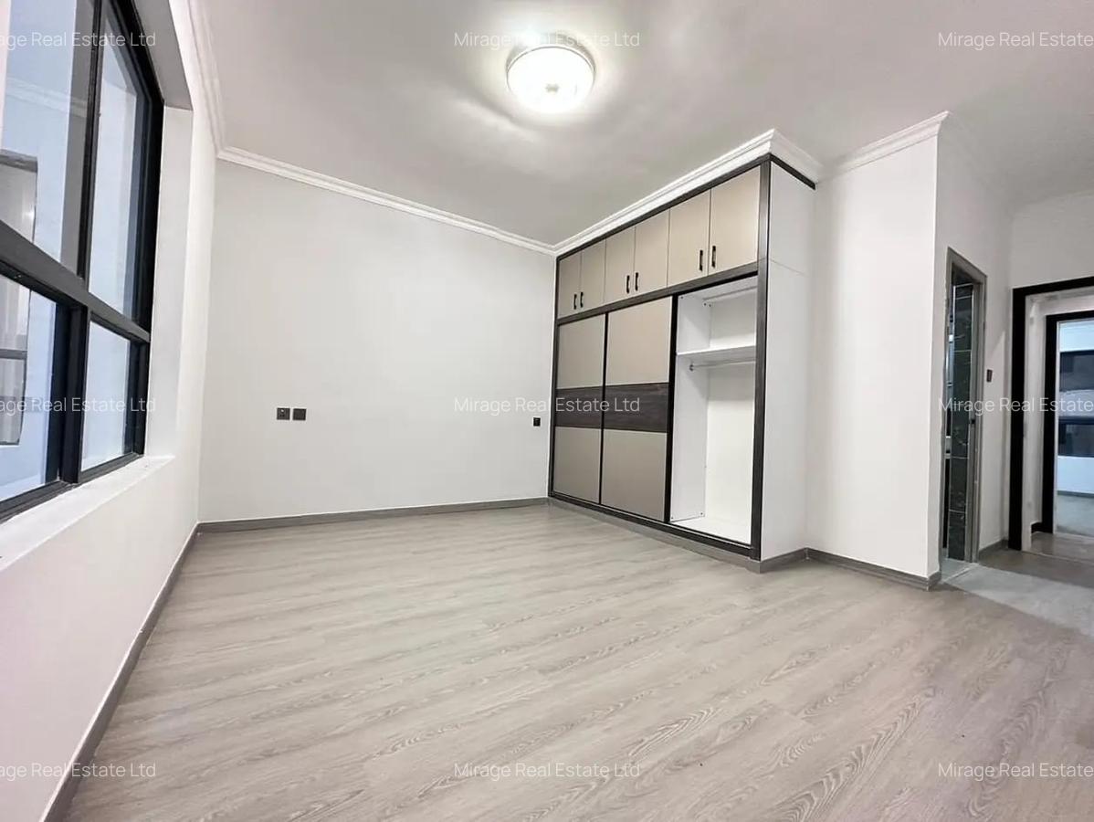 4 Bed Apartment with En Suite in Kilimani - 18