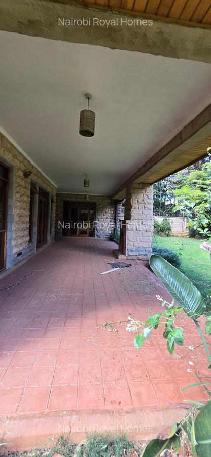 6 Bed House with En Suite at Karen Road - 3