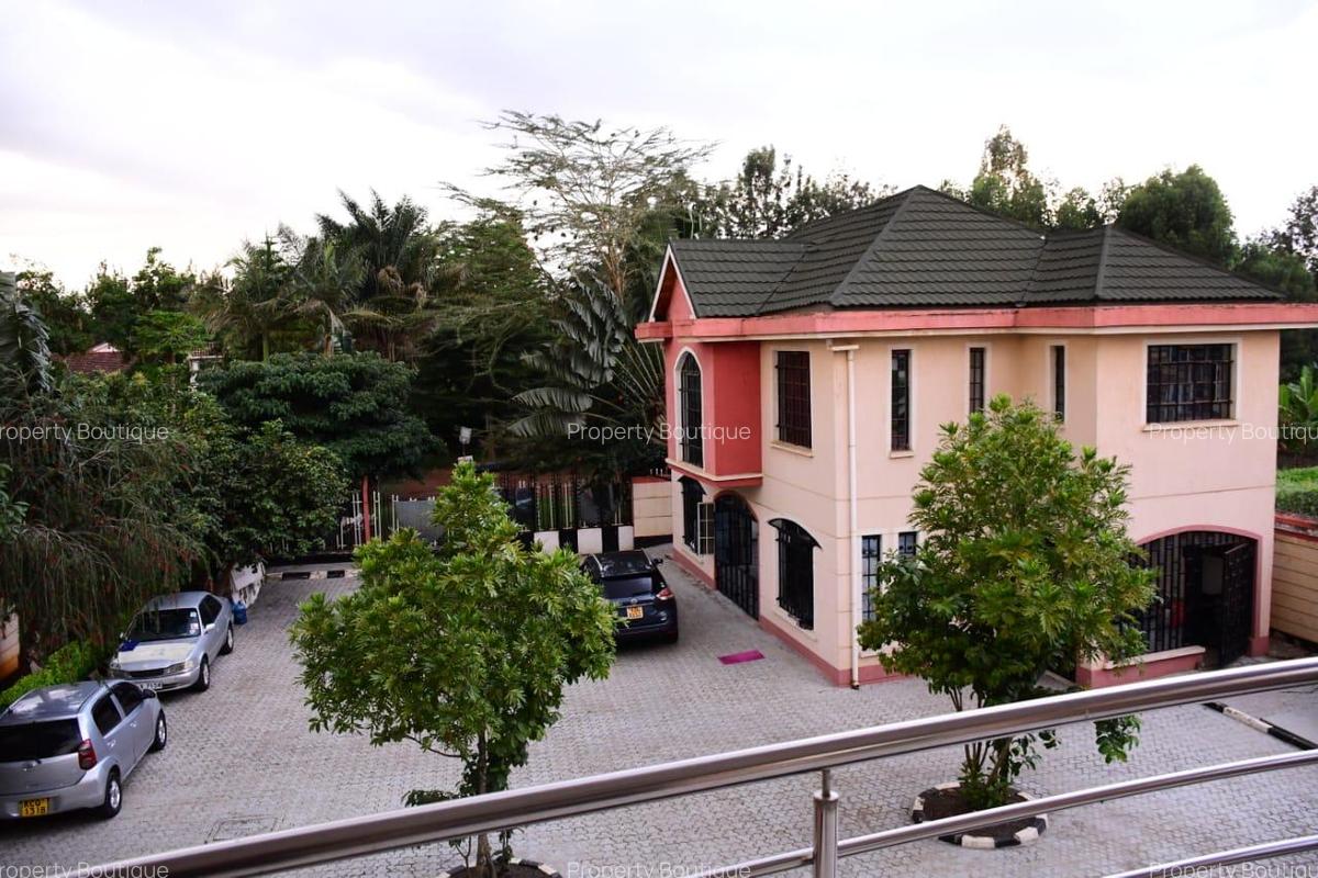 5 Bed House with En Suite in Thome - 5