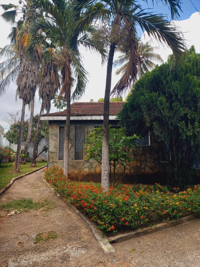 3 Bed House with En Suite in Nyali Area