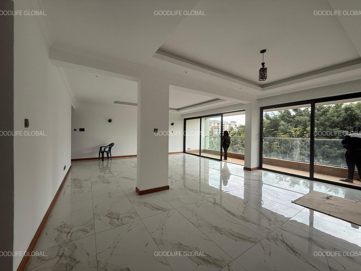 3 Bed Apartment with En Suite in Kileleshwa - 3