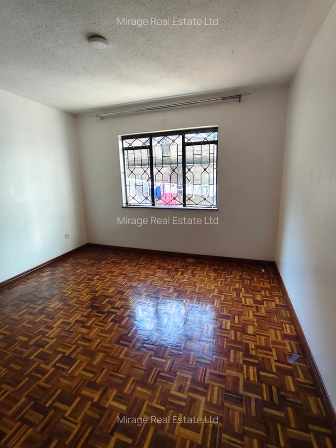 3 Bed Apartment with Swimming Pool in Kileleshwa - 11