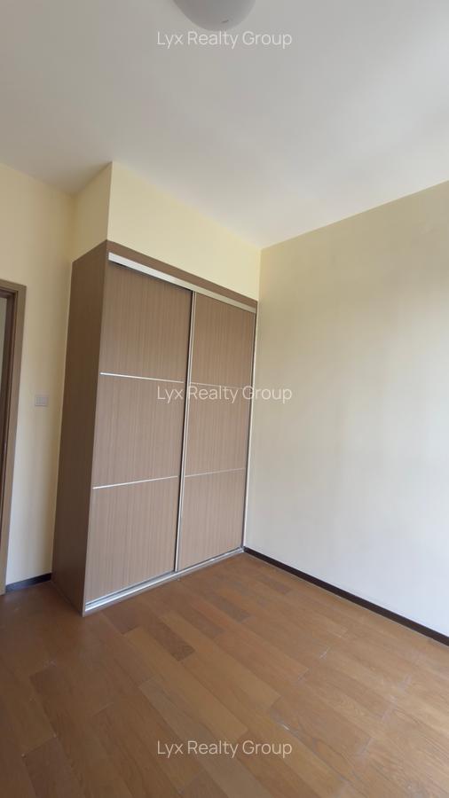 2 Bed Apartment with En Suite in Westlands Area - 13