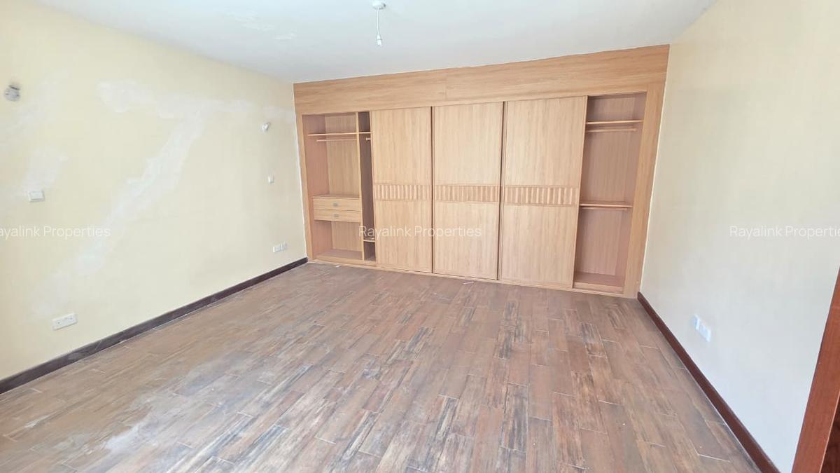 4 Bed Apartment with En Suite at General Mathenge - 6
