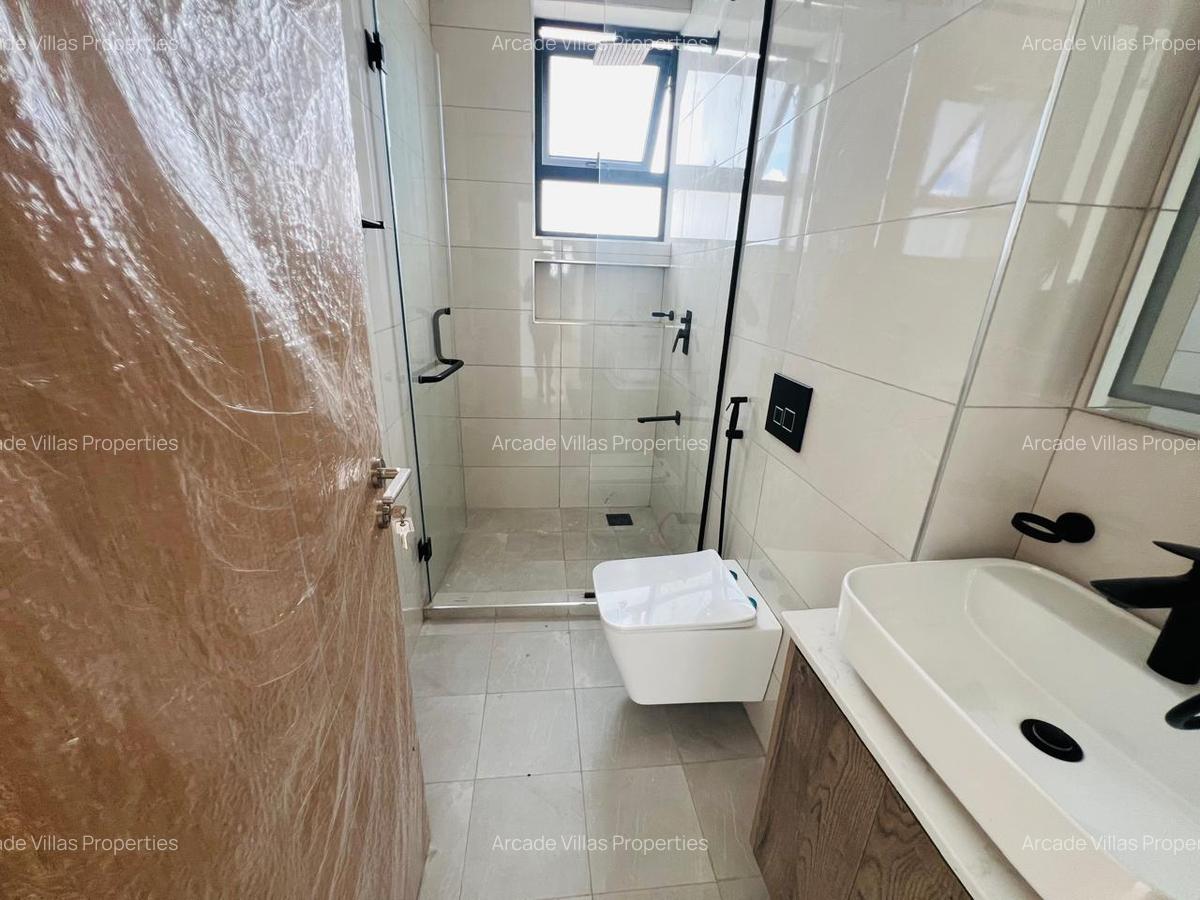2 Bed Apartment with En Suite in Brookside - 12