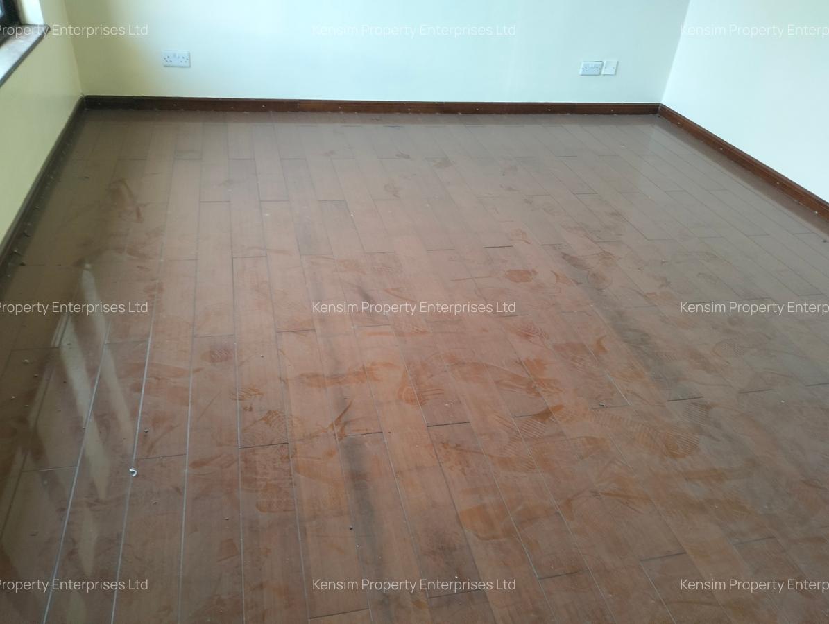 5 Bed Townhouse with En Suite in Karen - 15