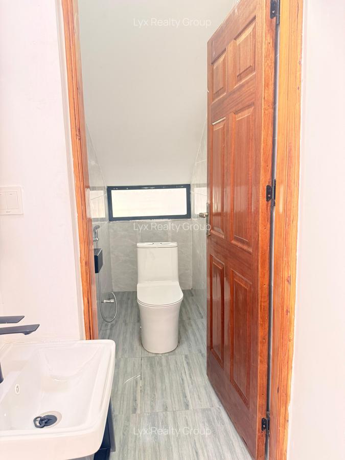 4 Bed Townhouse with Staff Quarters in Ruiru - 8