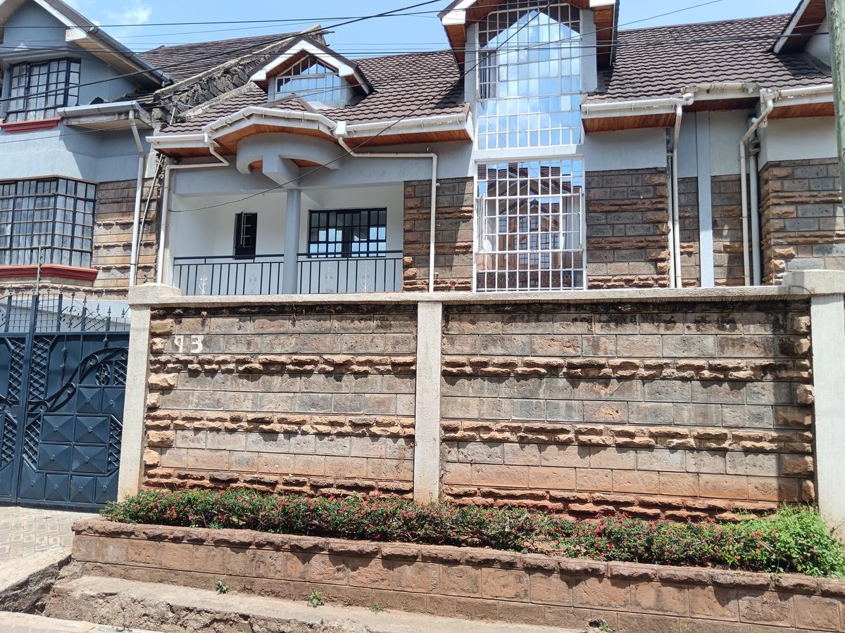 7 Bed House with En Suite at Langata - 4