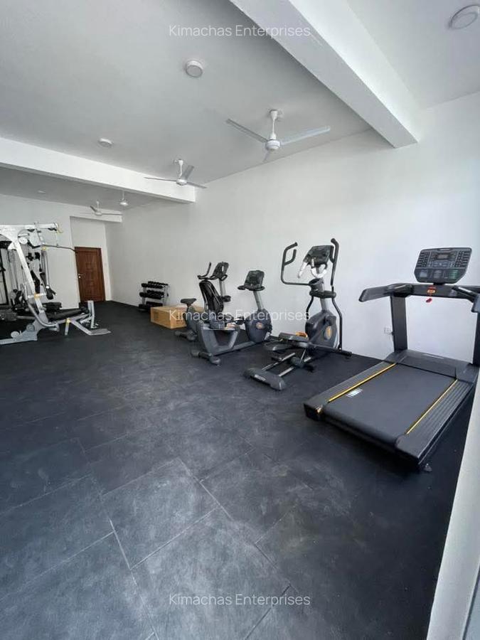 Serviced 3 Bed Apartment with En Suite at Bustani Close - 18