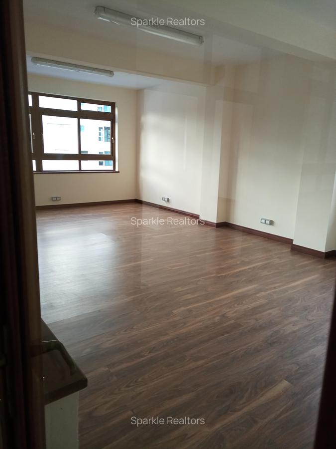 3 Bed Apartment with En Suite at General Mathenge - 5