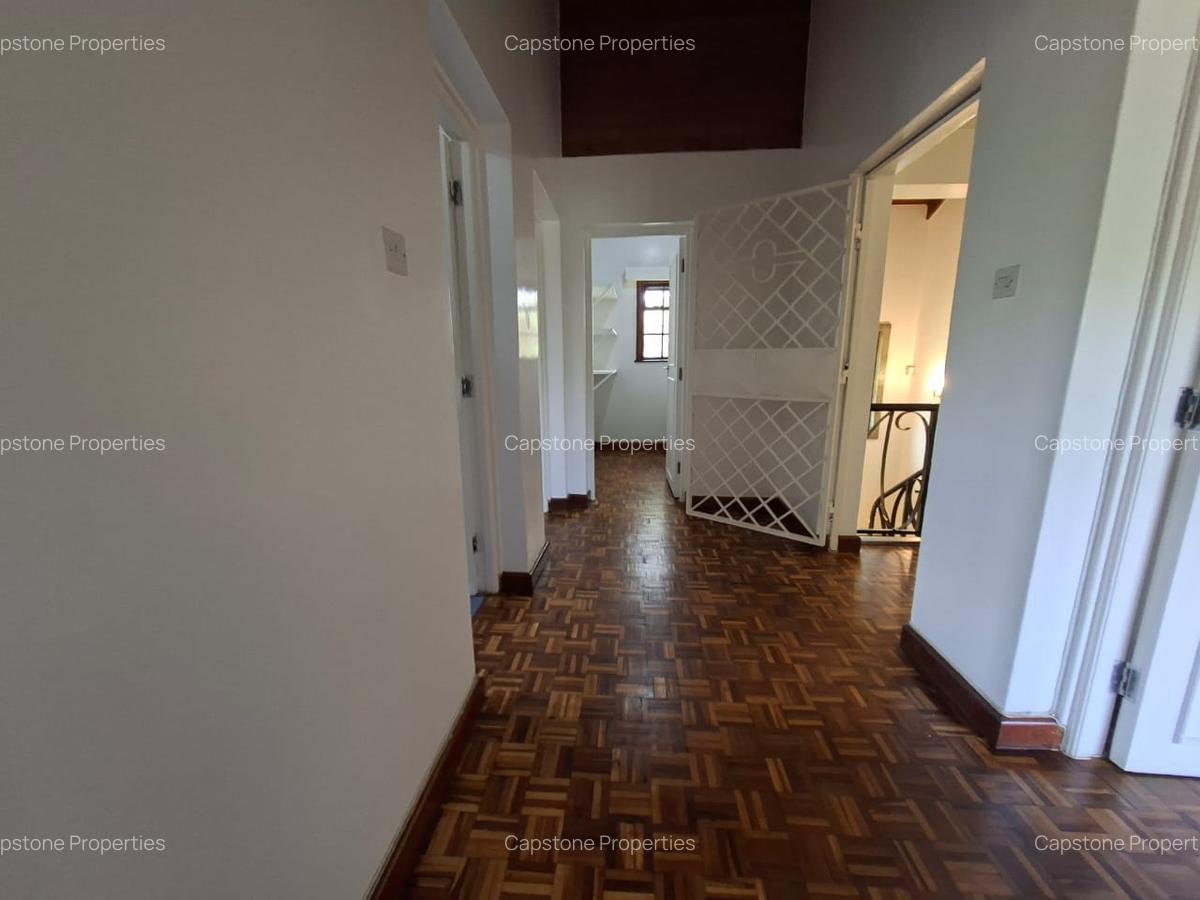 3 Bed Townhouse with En Suite at Runda - 9