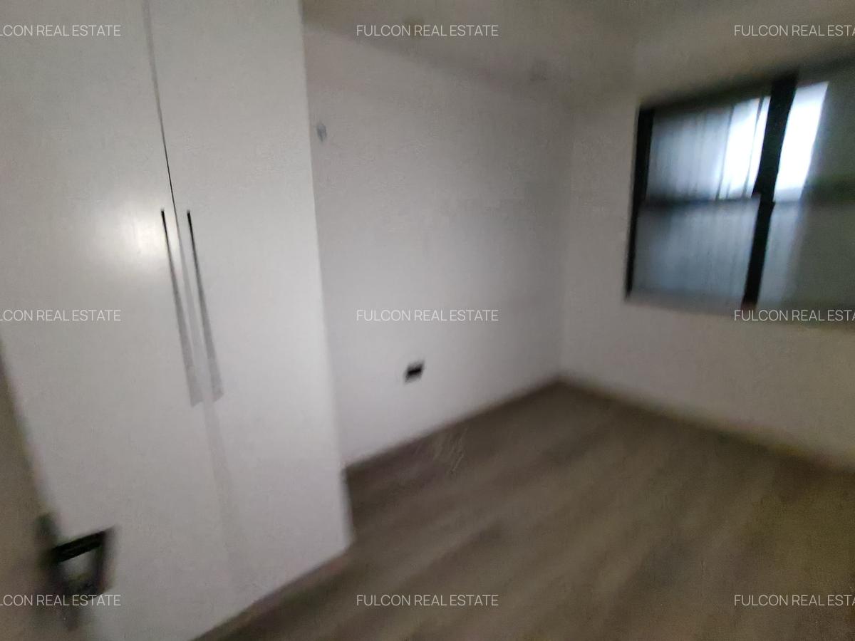 2 Bed Apartment with Gym in Kilimani - 3