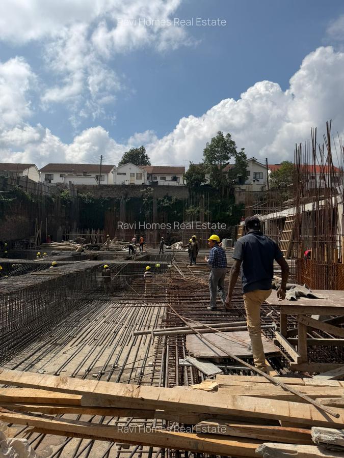 3 Bed Apartment with En Suite in Kilimani - 14