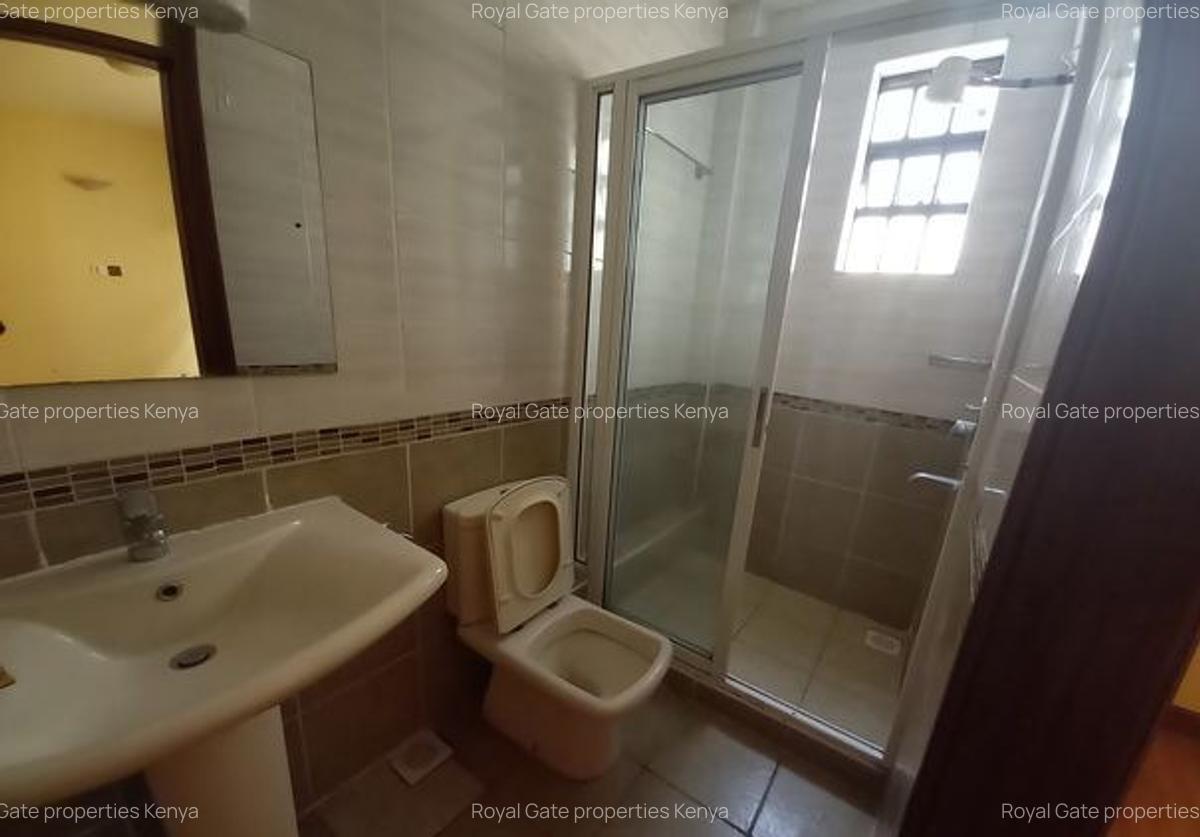 4 Bed Apartment with En Suite at Kingara Road - 5