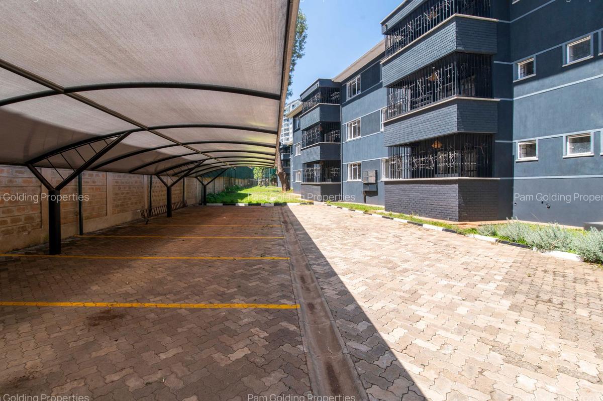 1 Bed Apartment with En Suite in Kilimani - 15