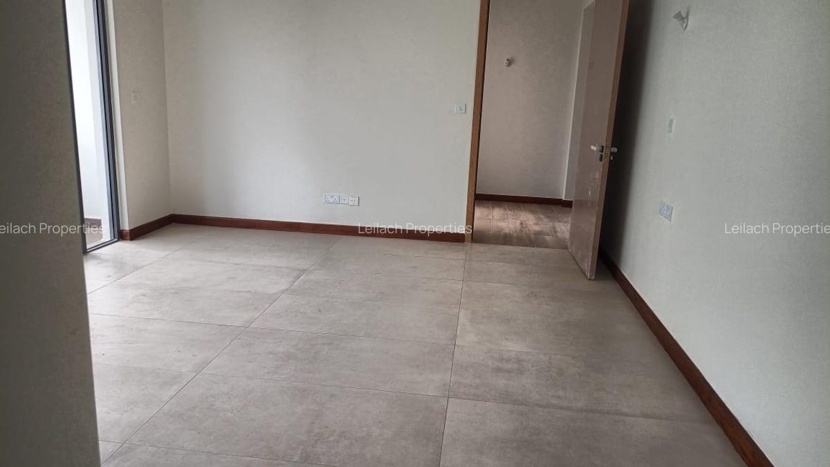 5 Bed Townhouse with En Suite in Lavington - 20