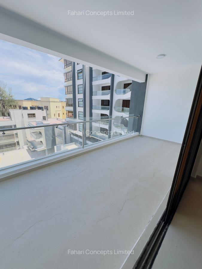 3 Bed Apartment with En Suite in Nyali Area - 13